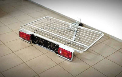 Nosič nákladů - rozměr 120×72cm, šroubové sklopné uzamykatelné upnutí na kouli tažného zařízení